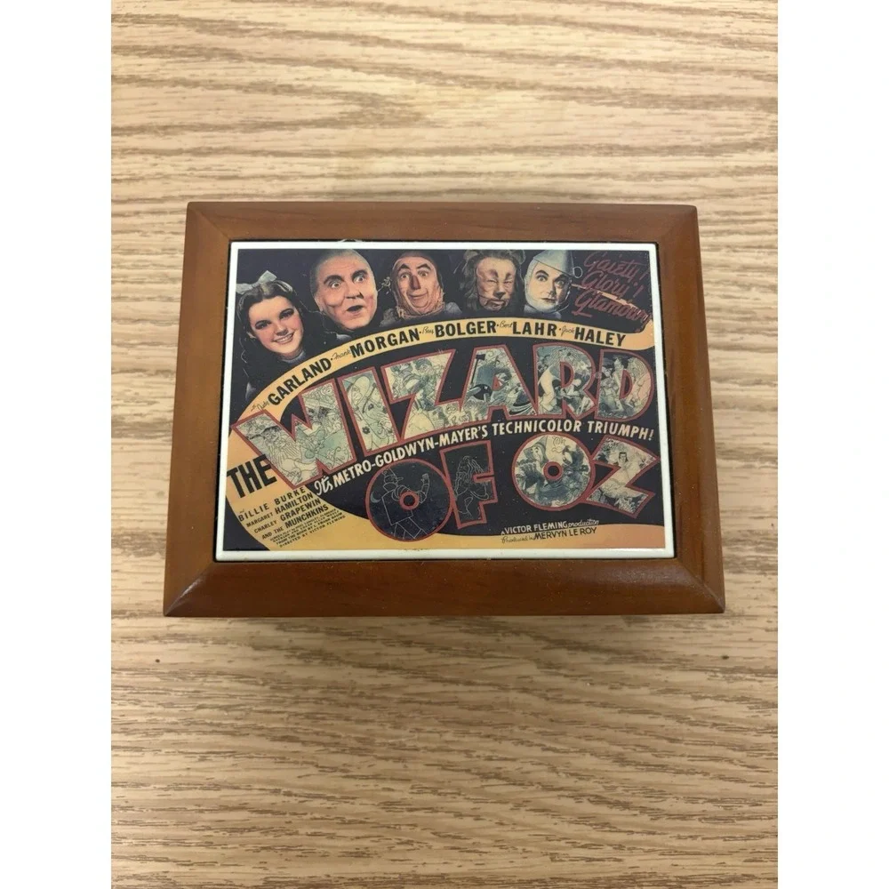 Collectable Wizard of Oz Wood Music Jewelry Box Plays Over The Rainbow